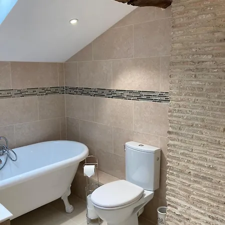 La Maison Chaleureuse Semesterbostad Ribérac