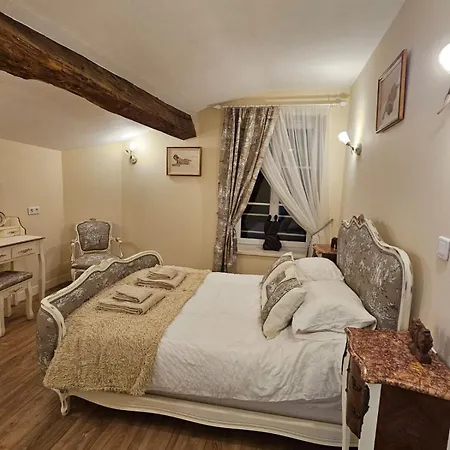 La Maison Chaleureuse Semesterbostad Ribérac