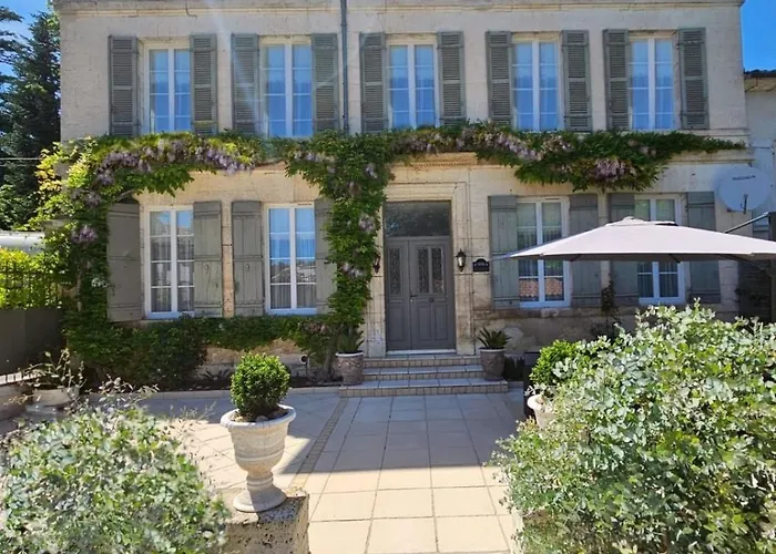 La Maison Chaleureuse Casa de Férias *